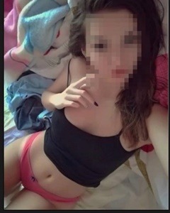 Kurtköy İlk Tecrübeyi Yaşayacağın Yaşı başını almış Escort Feride